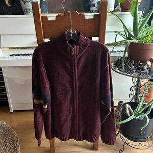 Y2K Burgundy Full-Zip Sweater with Striped Sleeves M